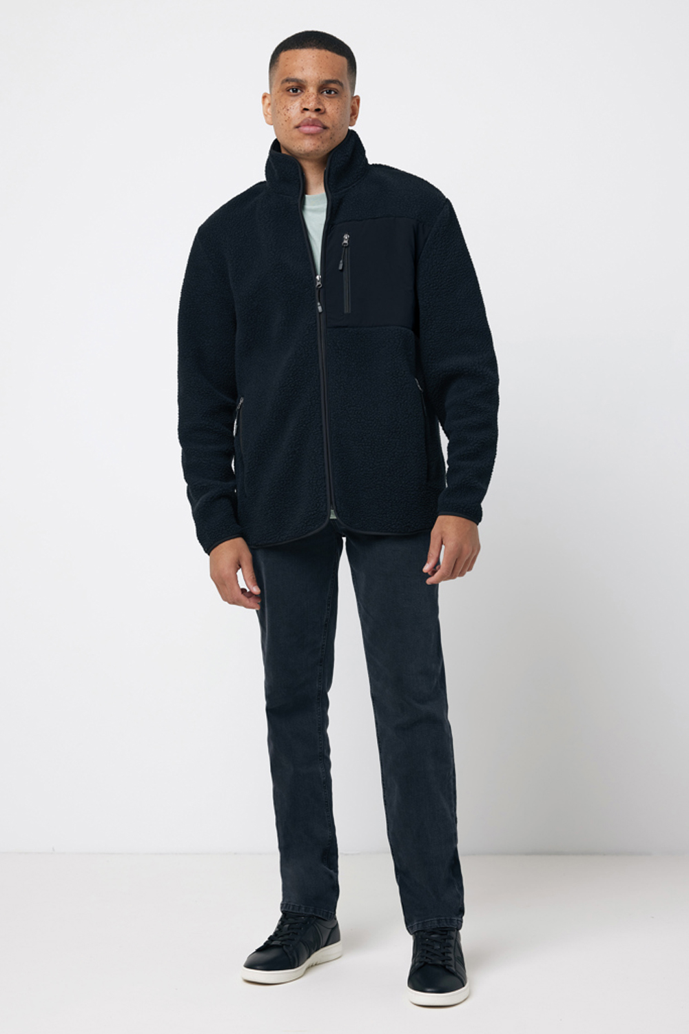 Куртка Iqoniq Diran из переработанного полиэстера AWARE™, унисекс, 320 г/м²-13