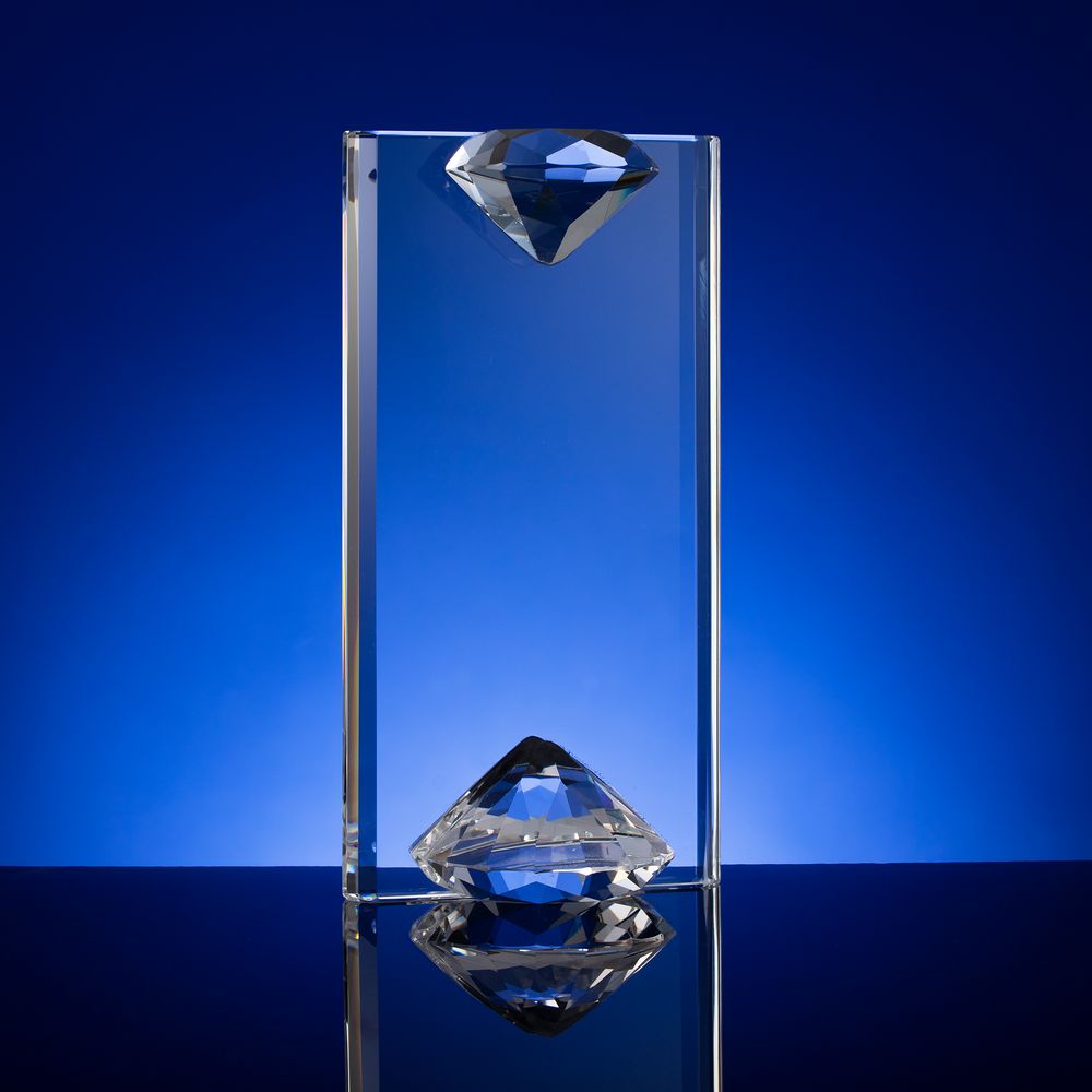 Стела Incrystal-2