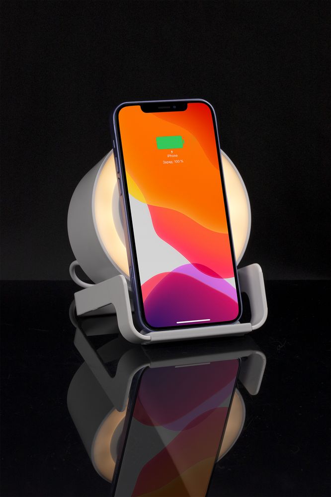 Лампа с колонкой и беспроводной зарядкой moonLight, белая-1