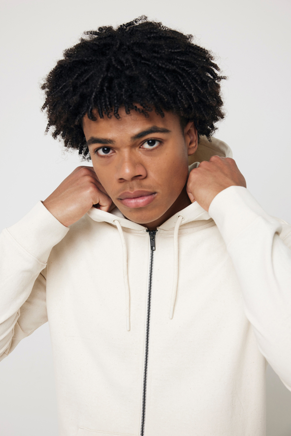 Худи на молнии Iqoniq Abisko из переработанного хлопка, унисекс, 340 г/м²-14