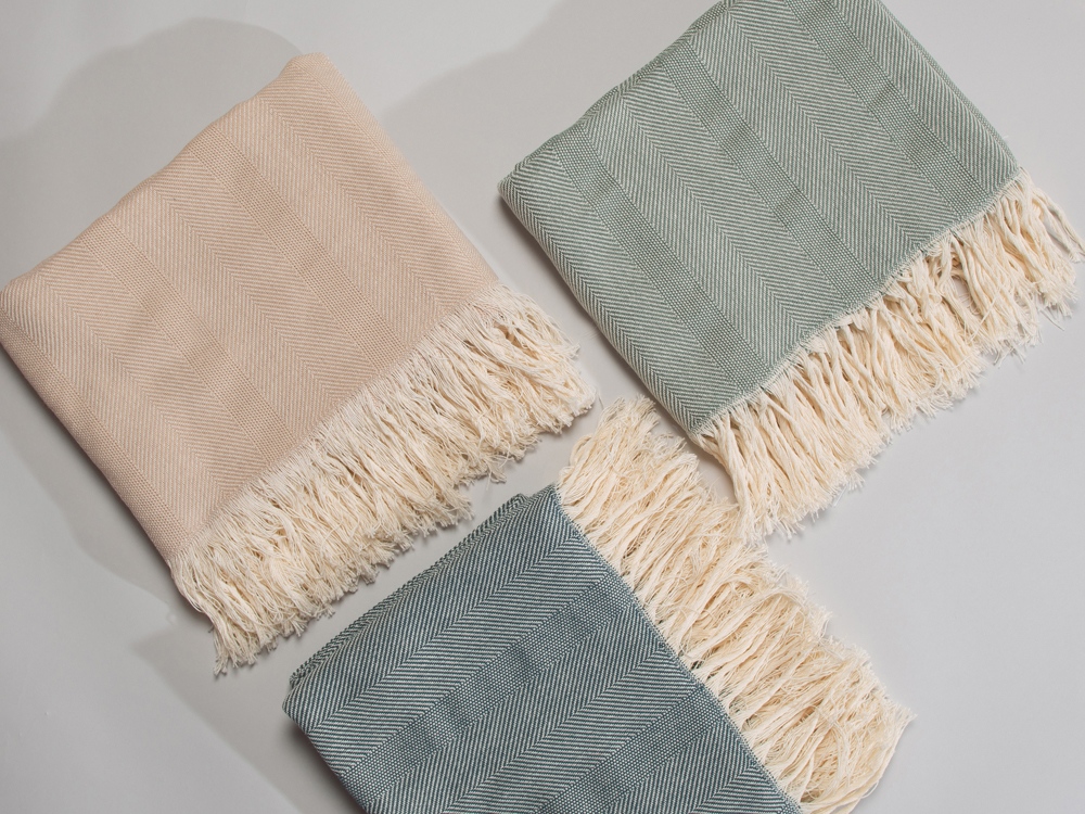 Плед Hild, темно-зеленый-9