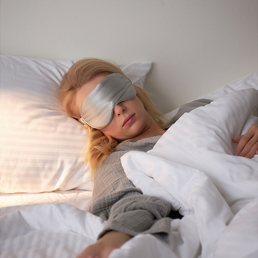 Маска для сна Essential, светло-серая-3