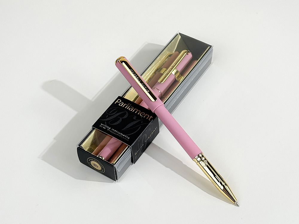 Ручка пластиковая шариковая Parliament, 0,7 мм, синие чернила, розовый/золотистый-4