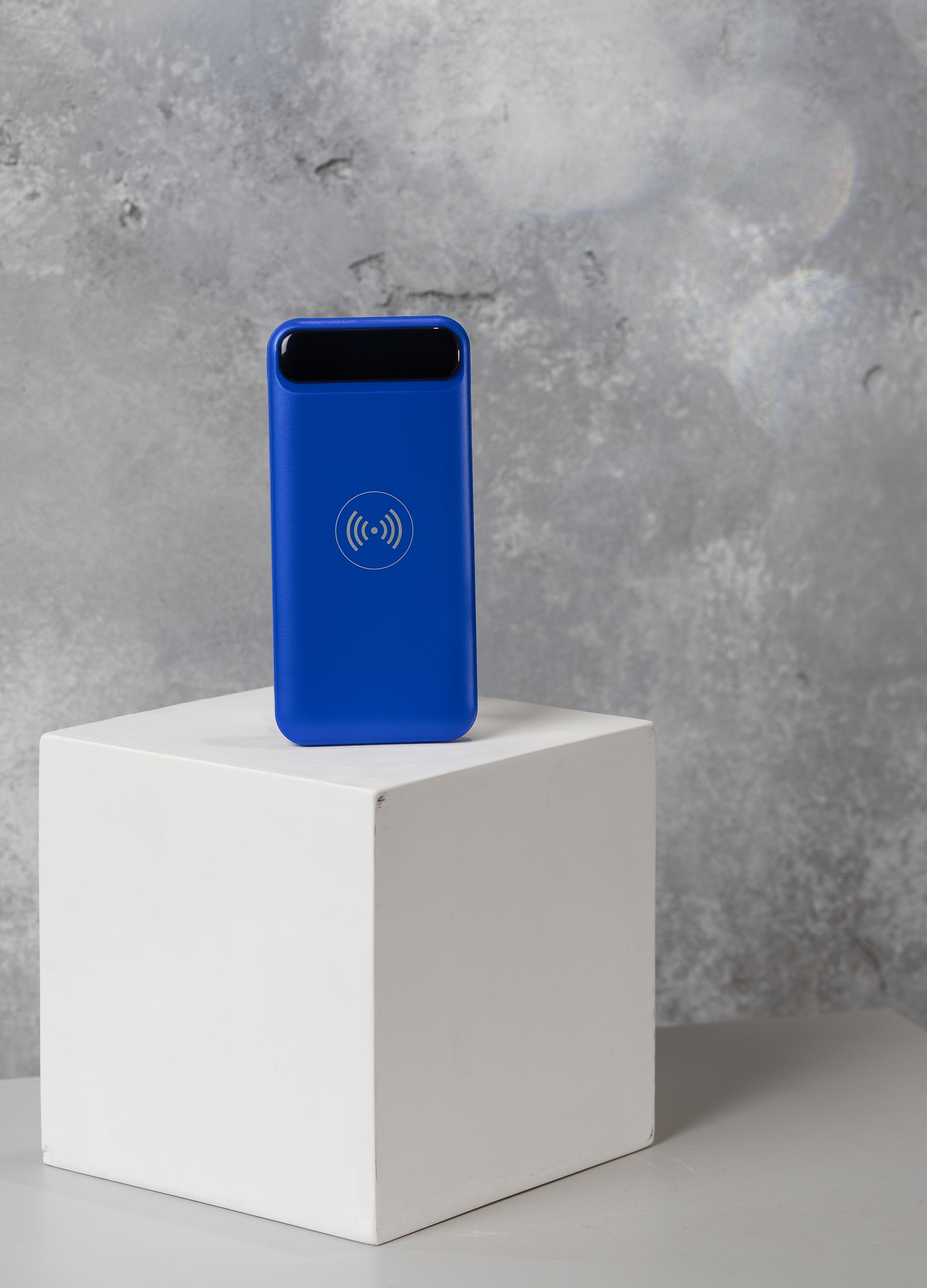 Беспроводное зарядное устройство "Quantum", 10000 mAh с цифровым индикатором заряда-1