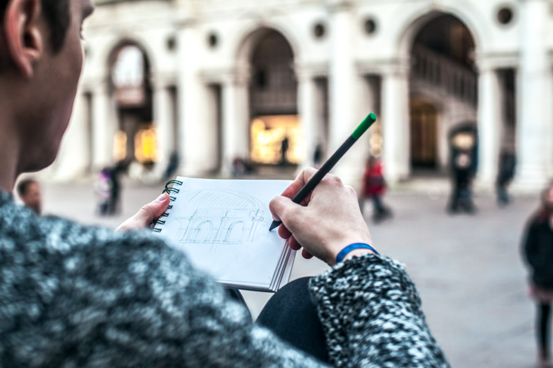 Карандаш графитовый Perpetua с зеленым ластиком-1