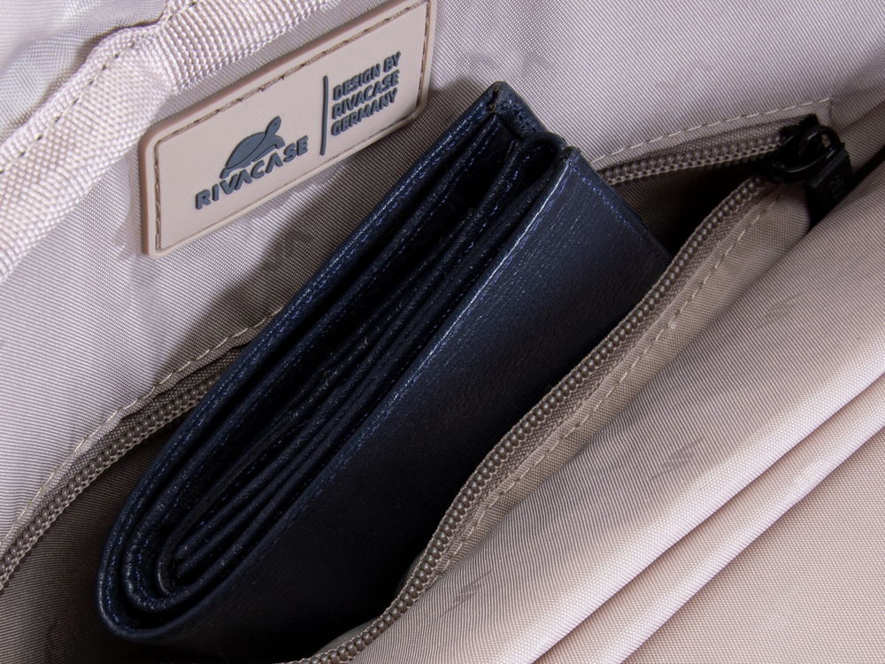 RIVACASE 7931 black сумка для ноутбука 15.6-8