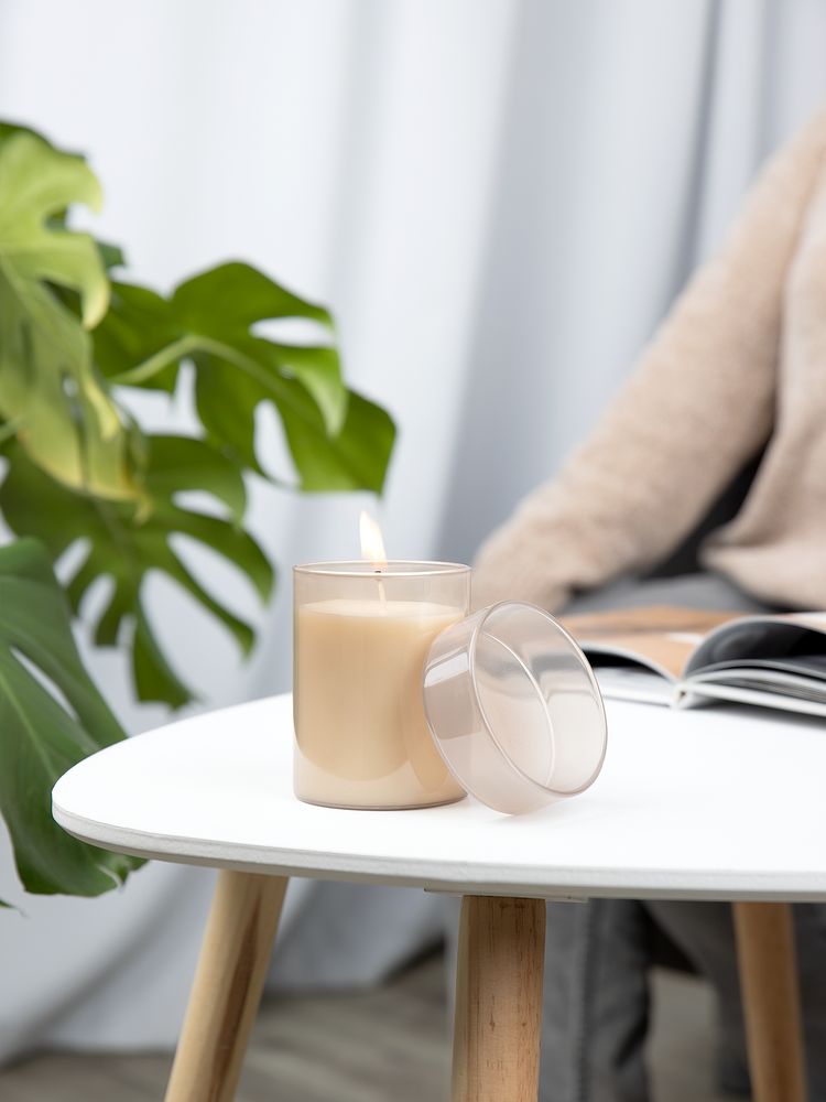 Ароматическая свеча Flikka, сосна и кипарис, бежевая-3