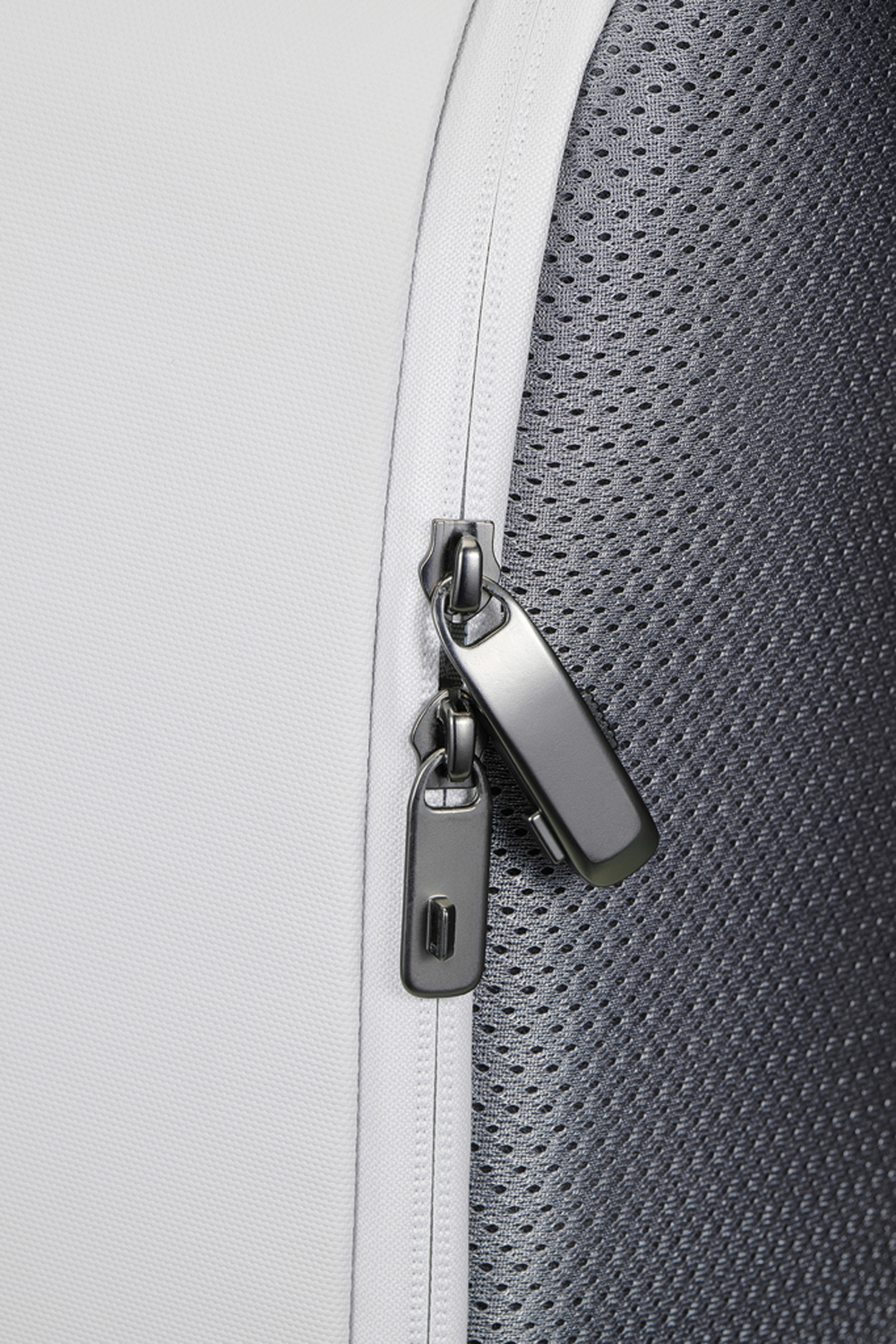 Антикражный рюкзак Bobby Edge из rPET AWARE™, 16’’-25