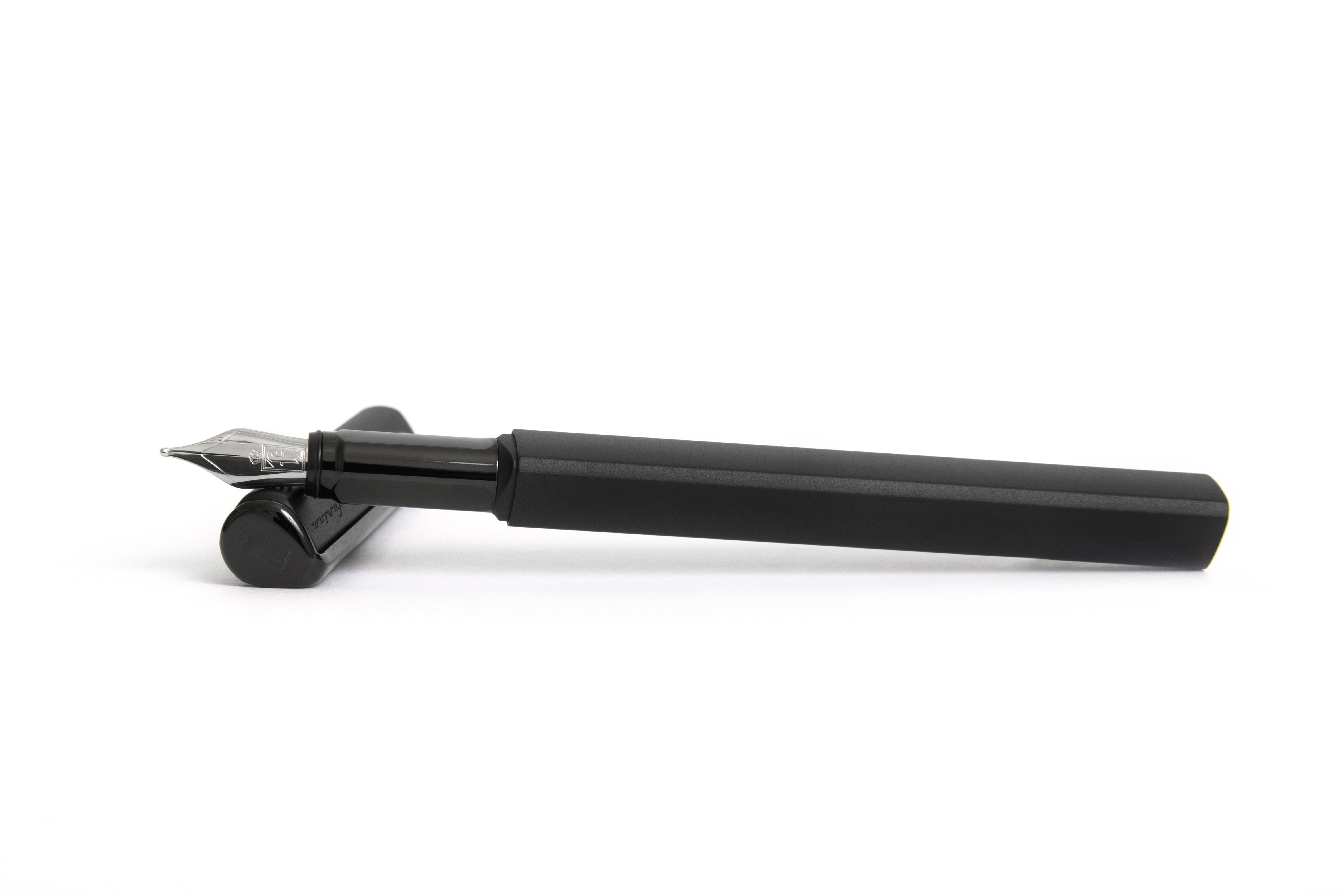 Перьевая ручка Pininfarina PF One BLACK-2