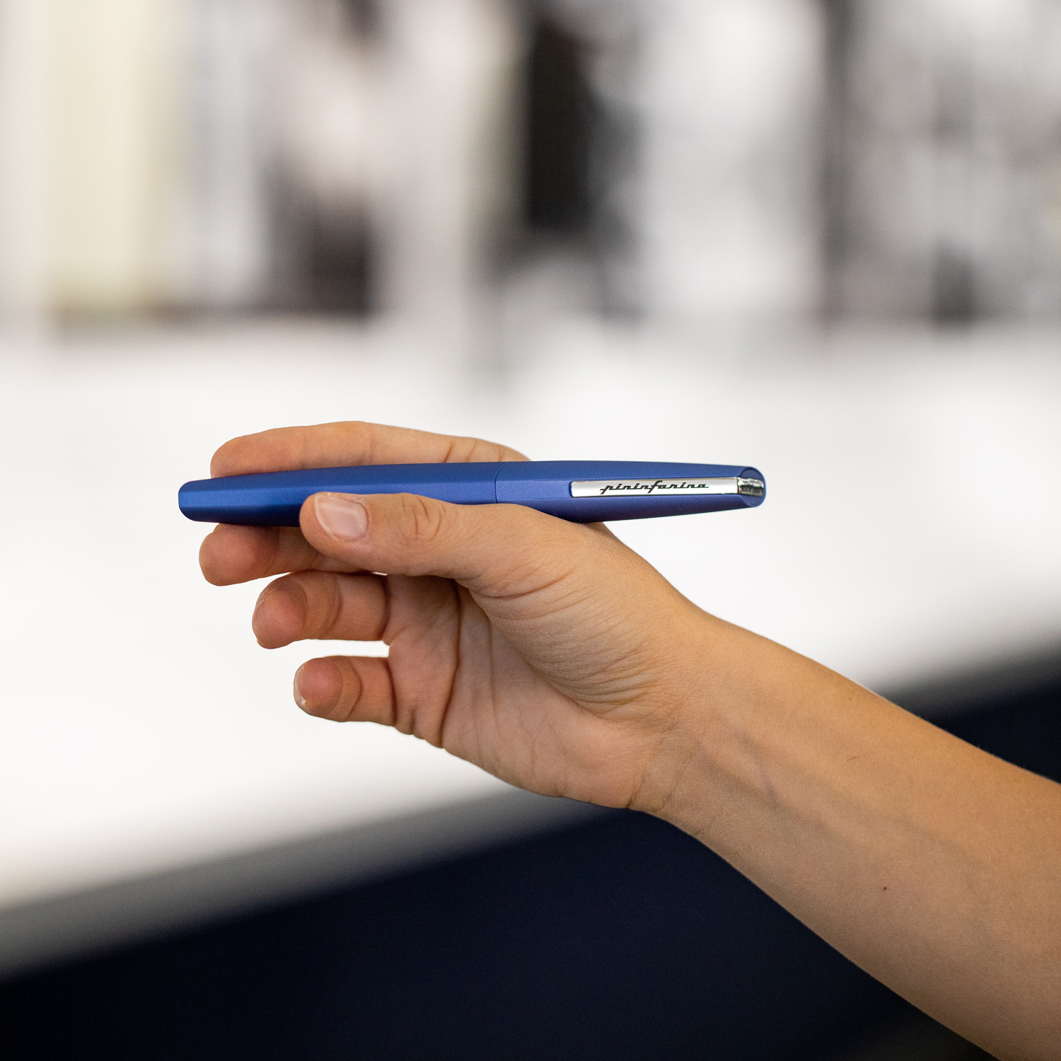 Роллер PININFARINA PF Two BLUE-12