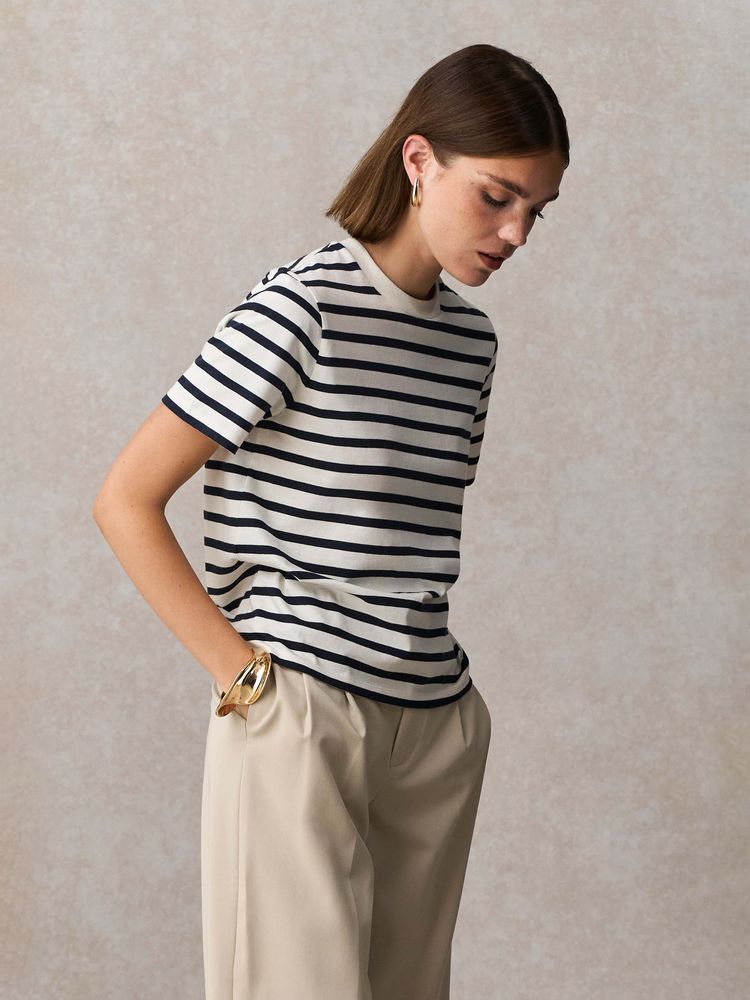 Футболка женская Legend Women, молочно-белая с темно-синим-3