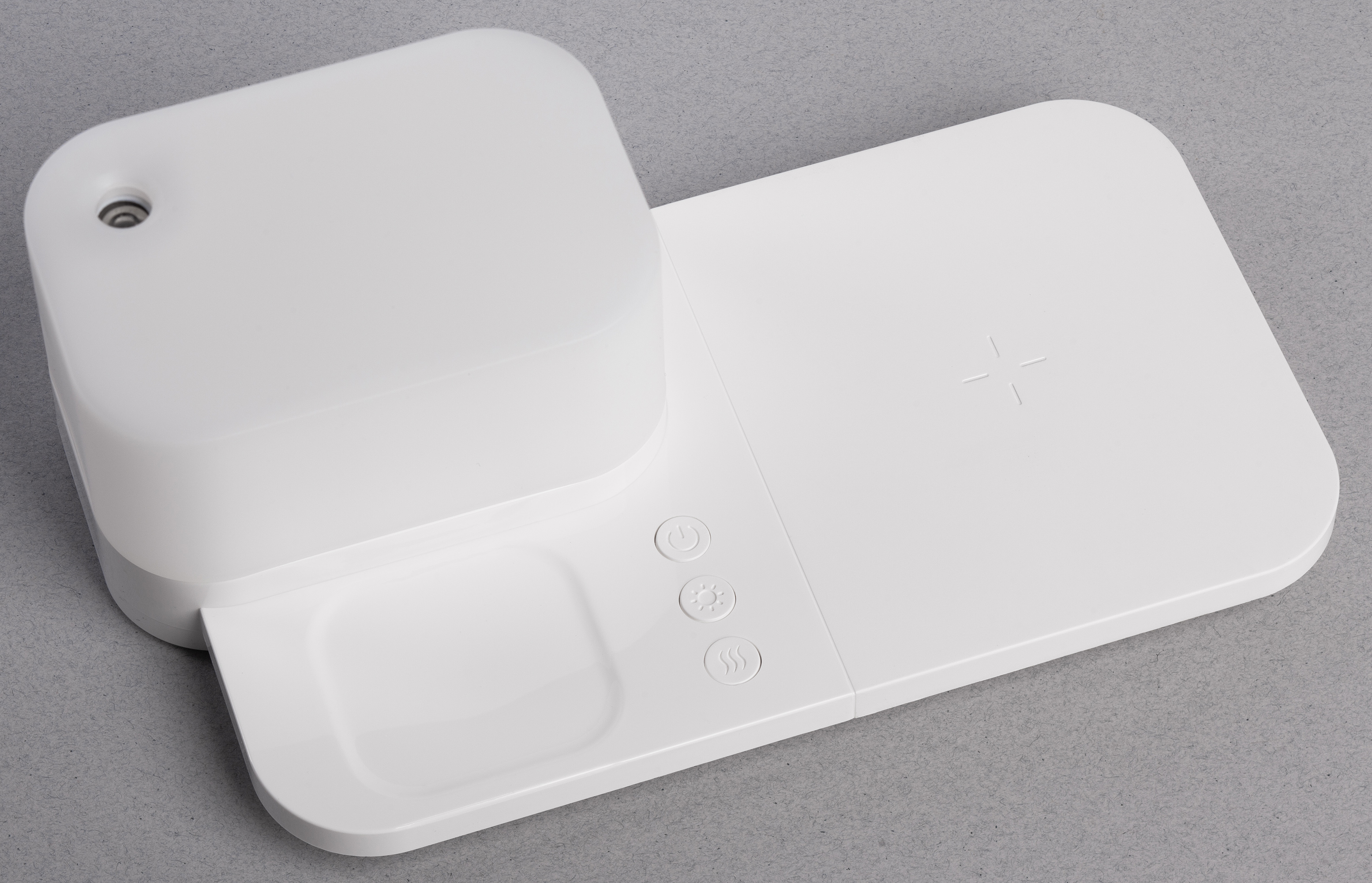 Настольная беспроводная (15W) зарядная станция  "Smart Base" с увлажнителем и лампой-8