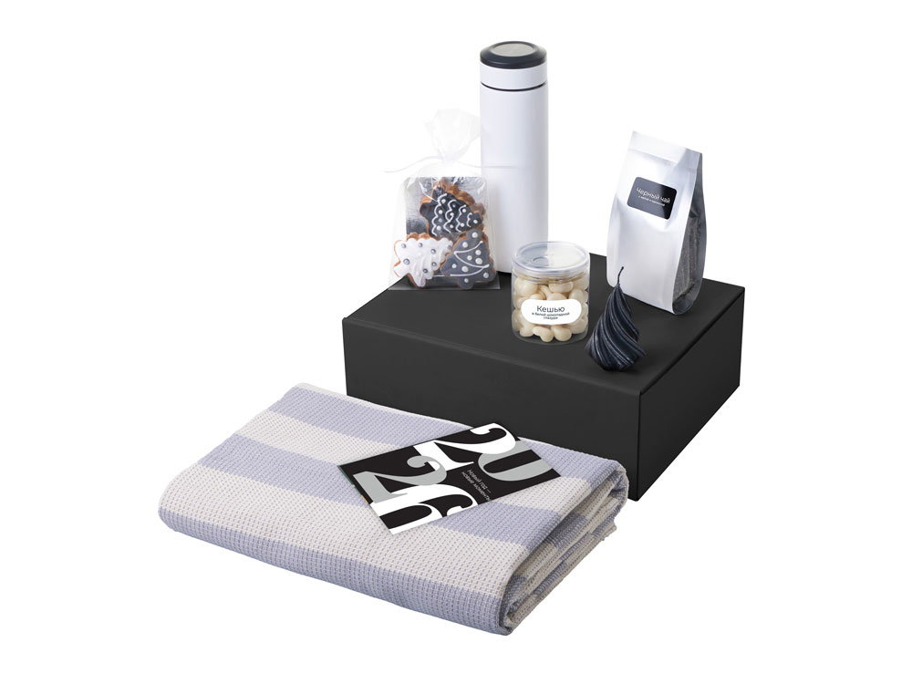 Подарочный набор c пледом, термосом, свечой и миндалем, белый-1