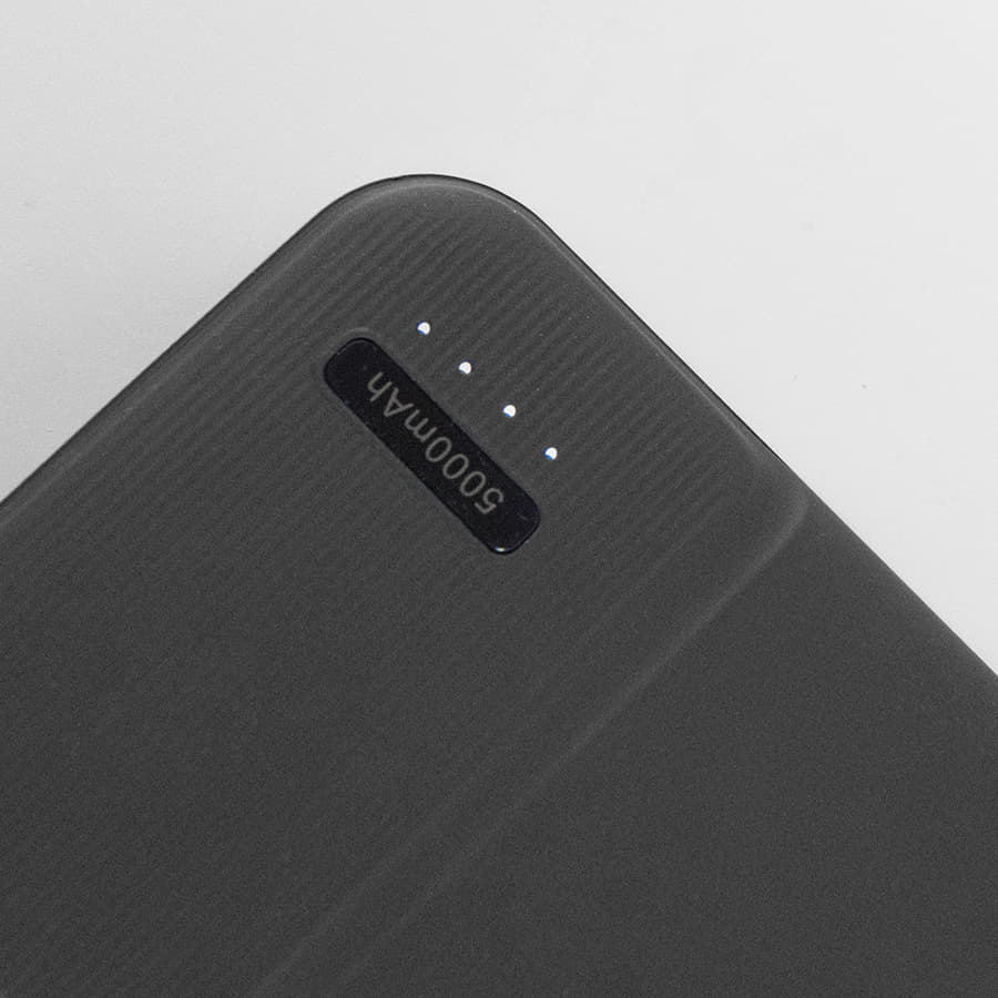 Универсальный аккумулятор Flash 5 (5000 мАч) с подсветкой и soft touch, черный, 9,8х6.3х1,3 см, черный-4