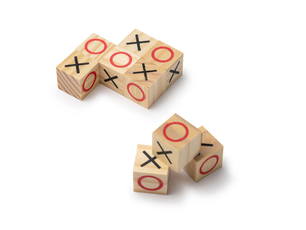 Игра крестики-нолики TRIWA-2