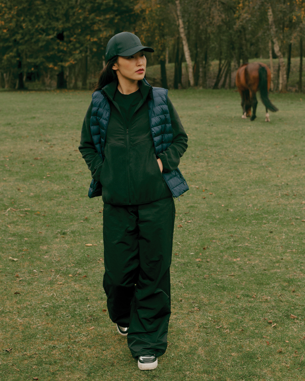 Толстовка Iqoniq Talung из переработанного полиэстера AWARE™, унисекс, 240 г/м²-17