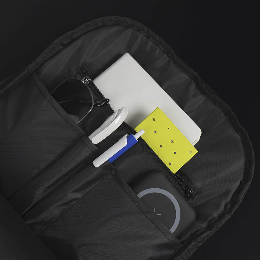 Расширяющийся  водостойкий рюкзак "Slim", чёрный, 45х30х6 см, ткань верха: 100% полиэстер 1680 D, черный-6