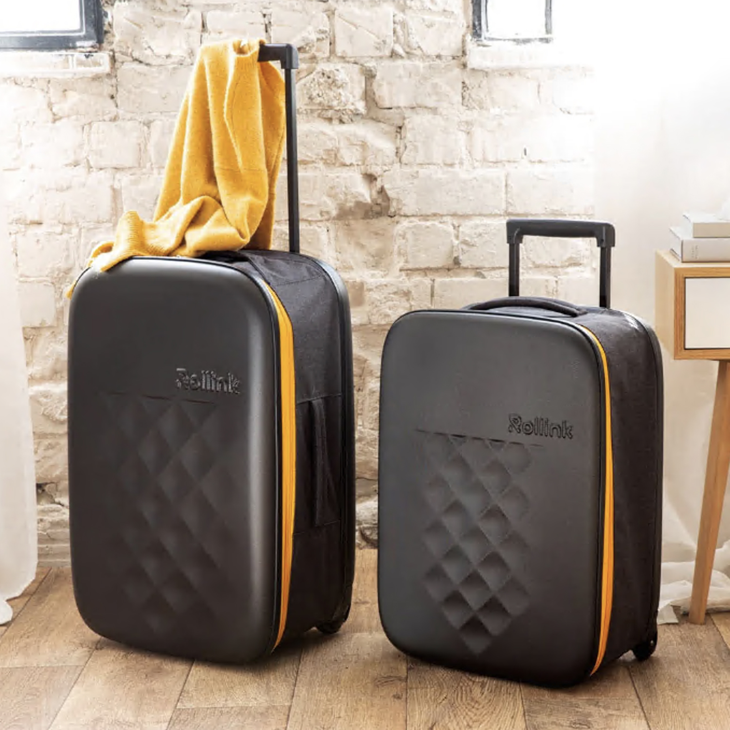 Чемодан складной Rollink Earth 55x40x20 см, 2 колеса, черный/оранжевый-23