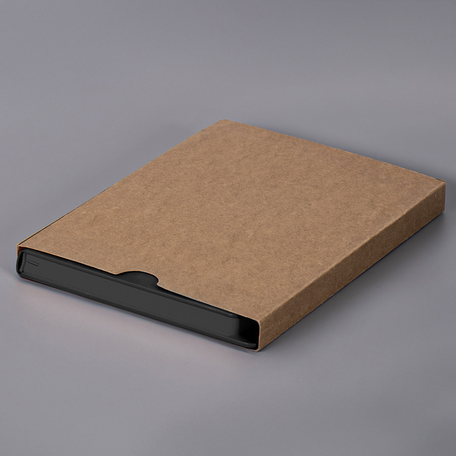 Ежедневник недатированный Solas, формат А5, с магнитом черный, кремовый блок в линейку, черный-9