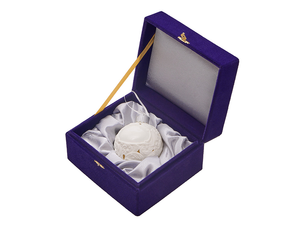 Шар новогодний с подсветкой и зоной для персонализации-0