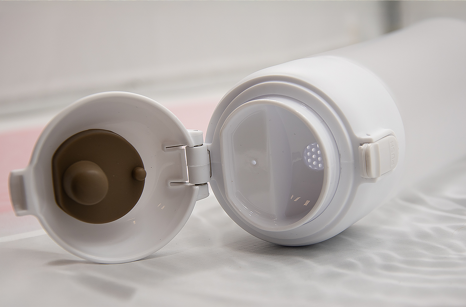 Бутылка для воды AqualityMate (белый)-6