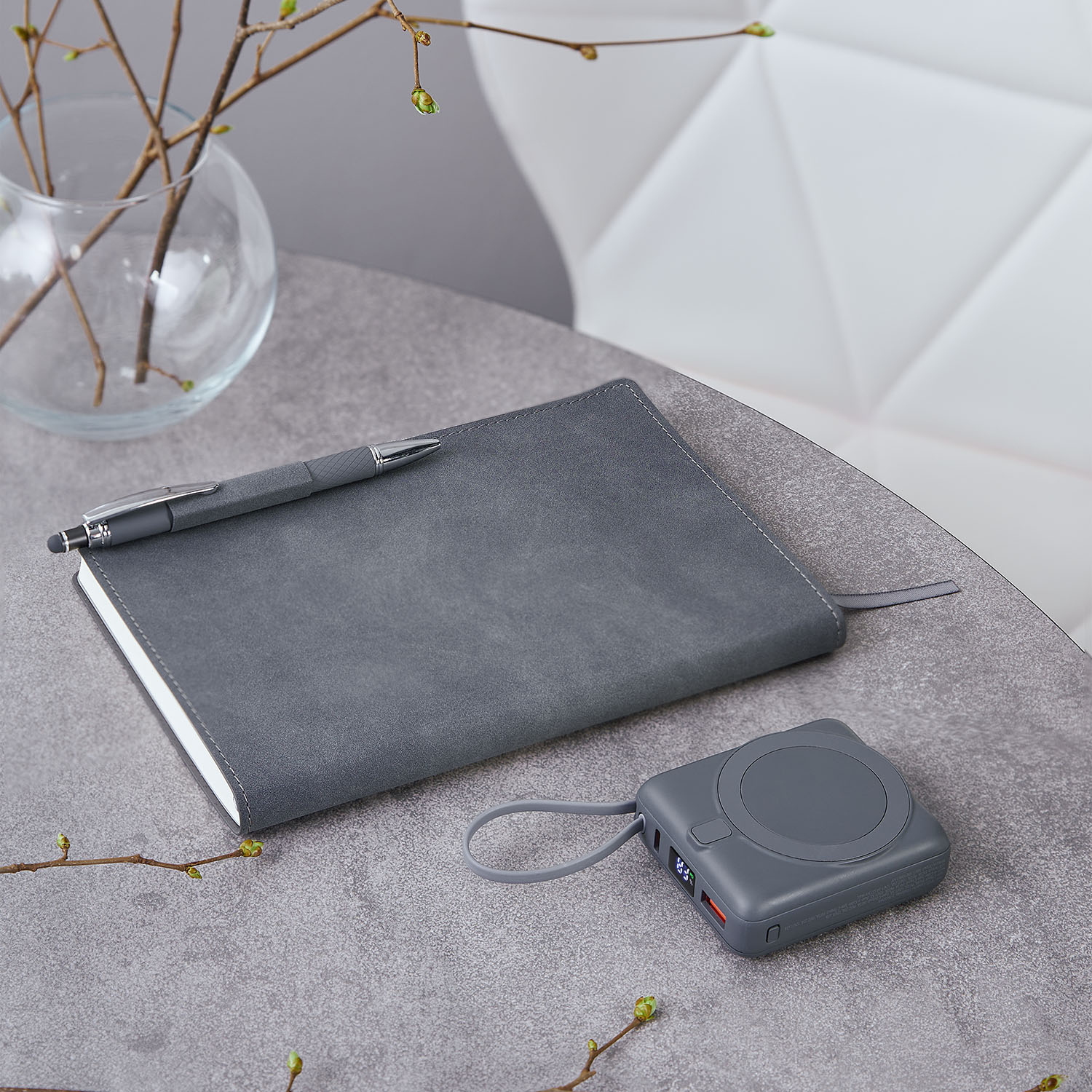 Внешний аккумулятор с подсветкой Риттер PD (Ritter PD) 10000mAh с функцией беспроводной зарядки 15W, серый-15