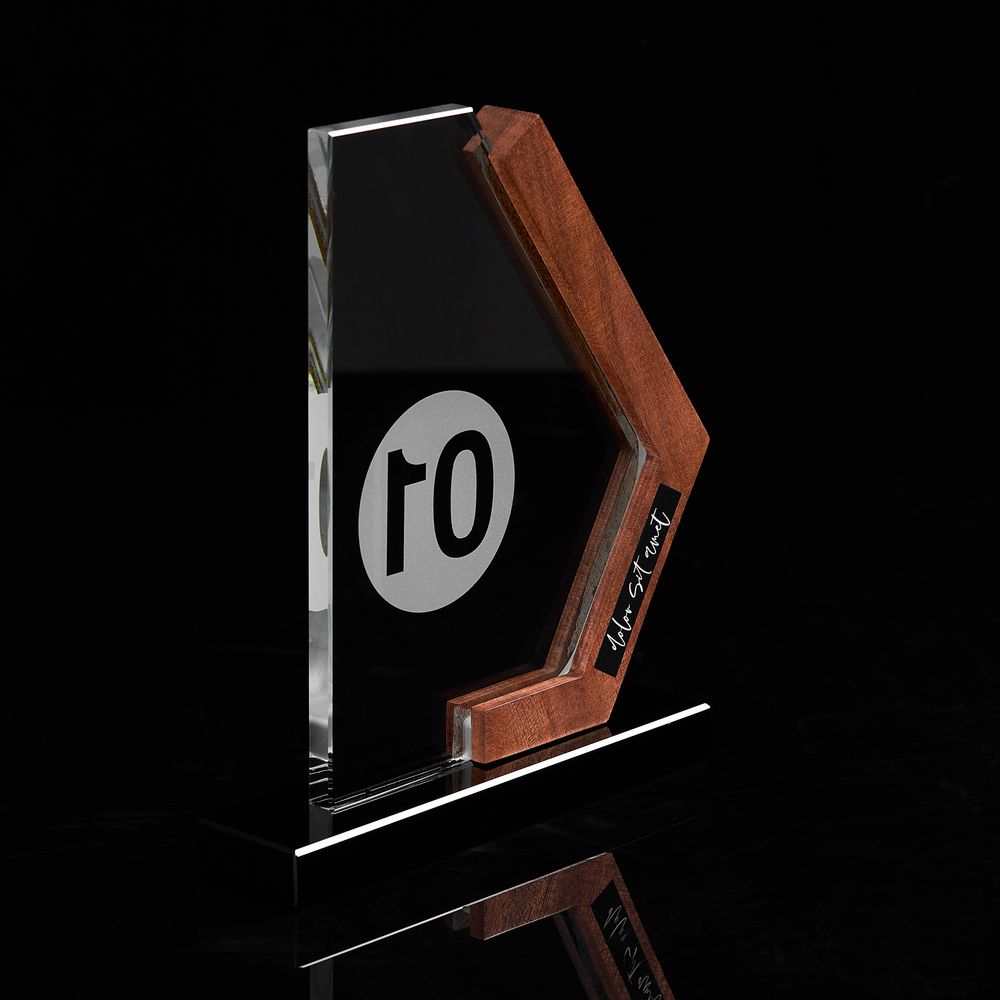 Стела Vinde-3
