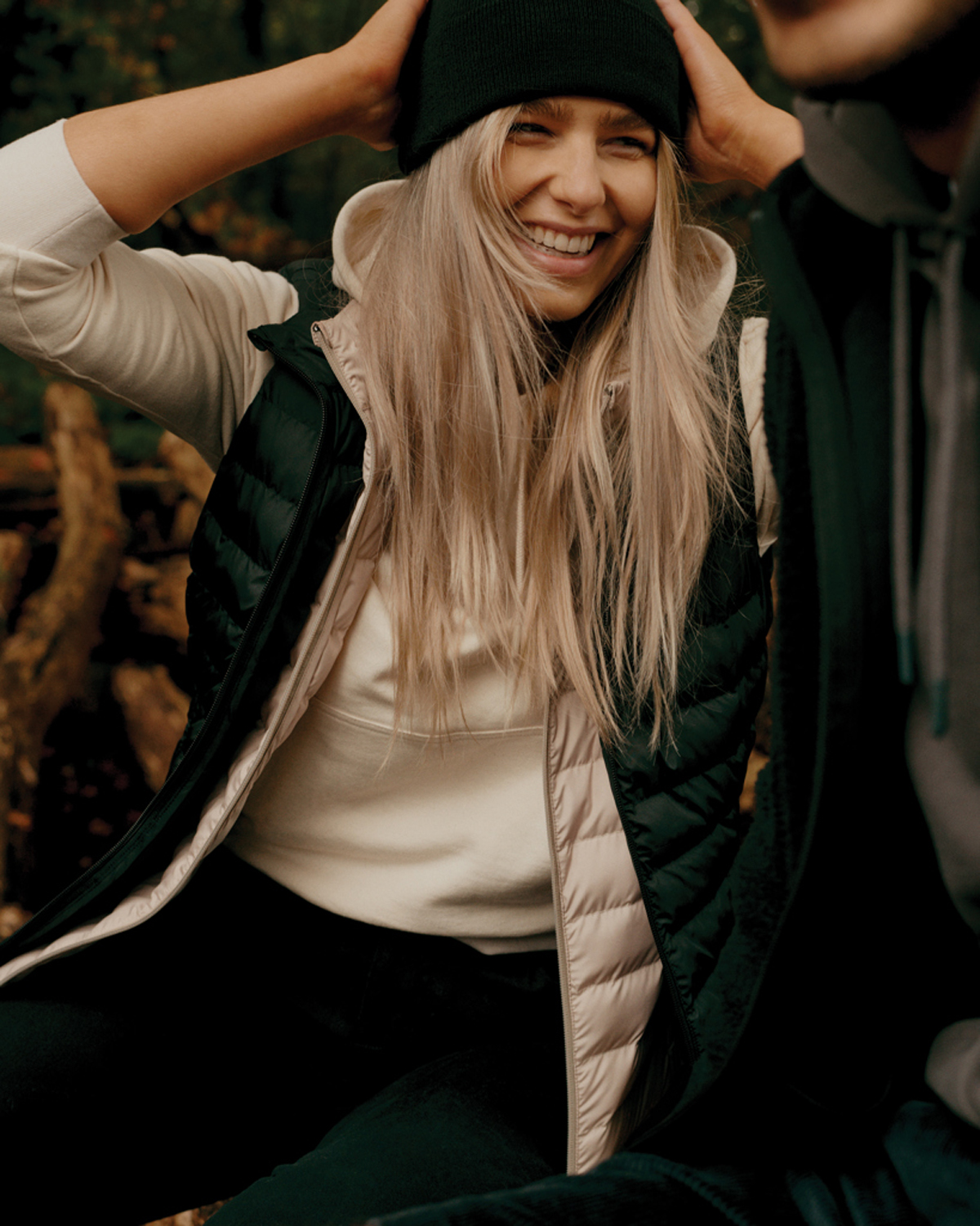 Женский стеганый жилет Iqoniq Meru из переработанного полиэстера AWARE™, 70 г/м²-16