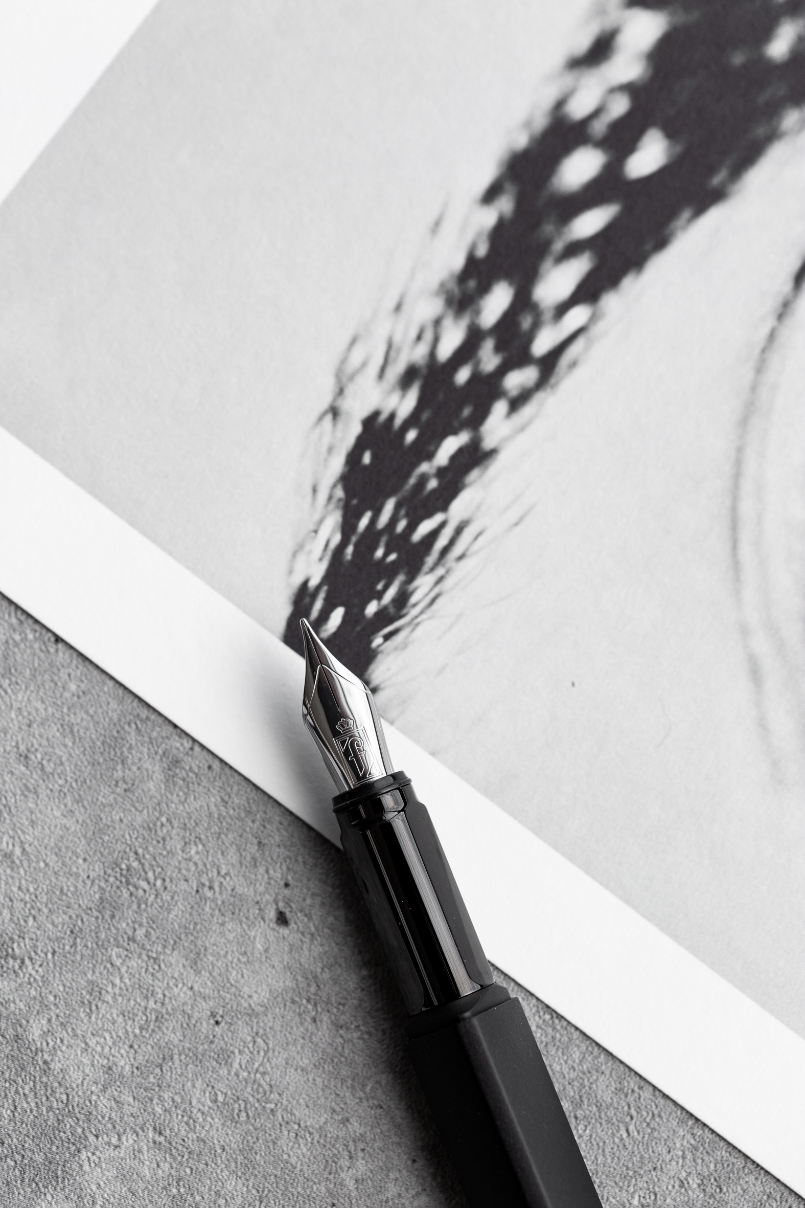 Перьевая ручка Pininfarina PF One BLACK-10