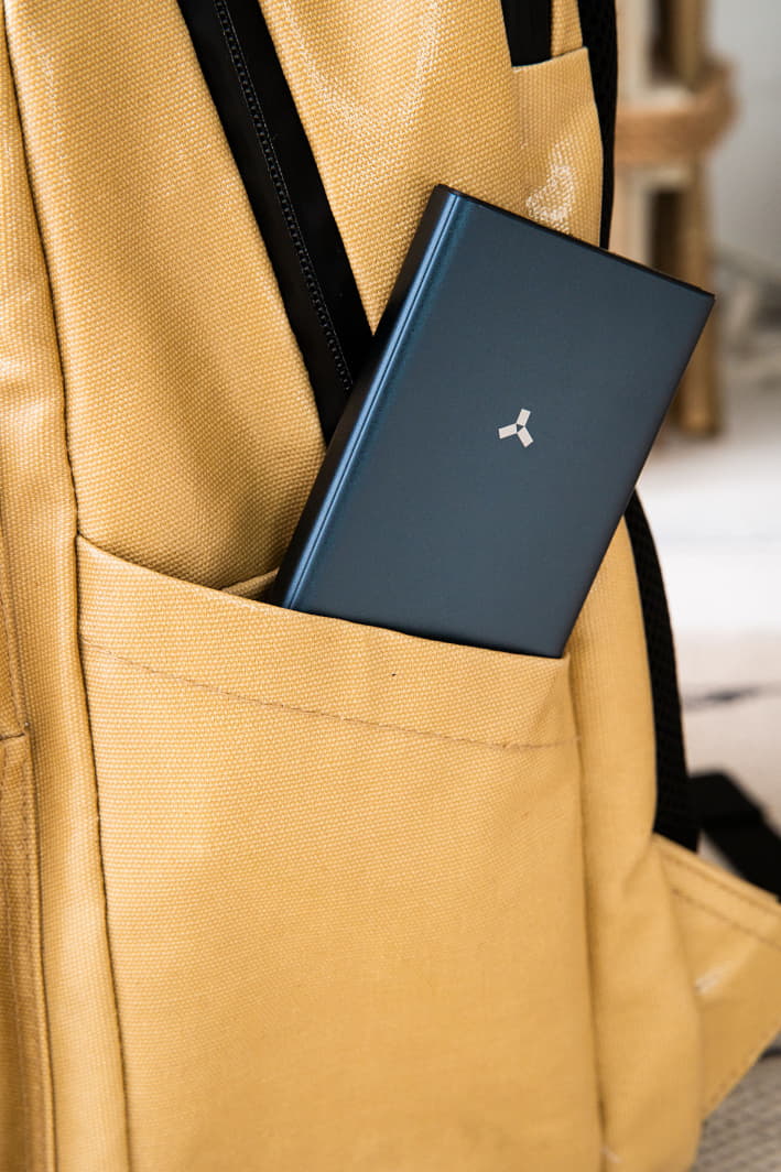 Внешний аккумулятор LAVA 10M, 10000 мАч, металл, синий, синий-8