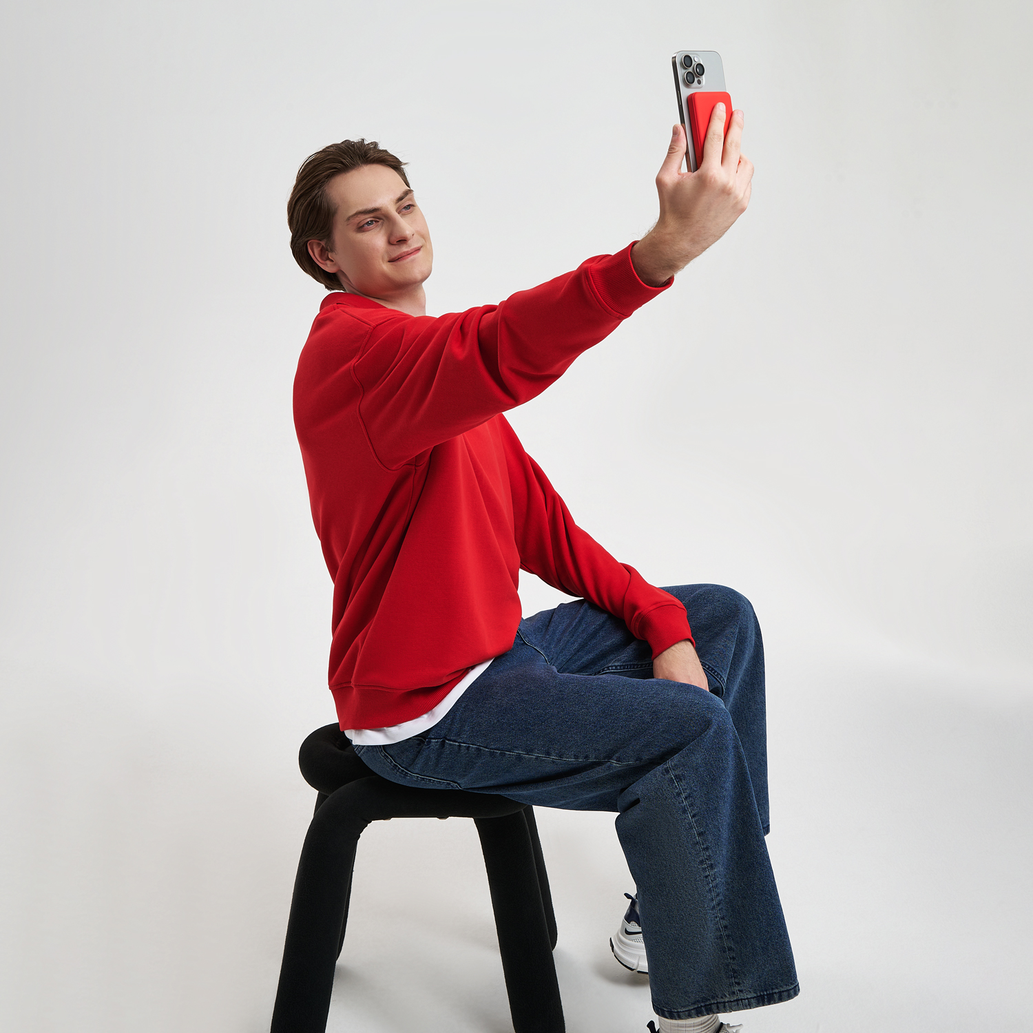 Внешний аккумулятор Ларго PD (Largo PD) 5000mAh с функцией беспроводной зарядки 15W, красный-9