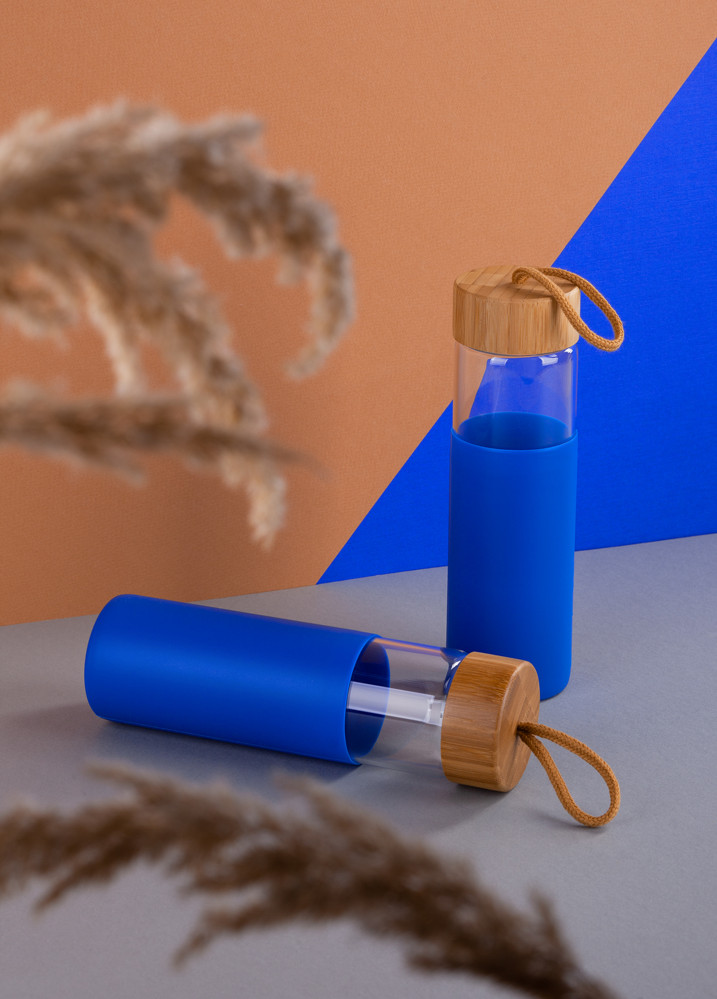 Бутылка для воды "Wellness" в силиконовом чехле-1