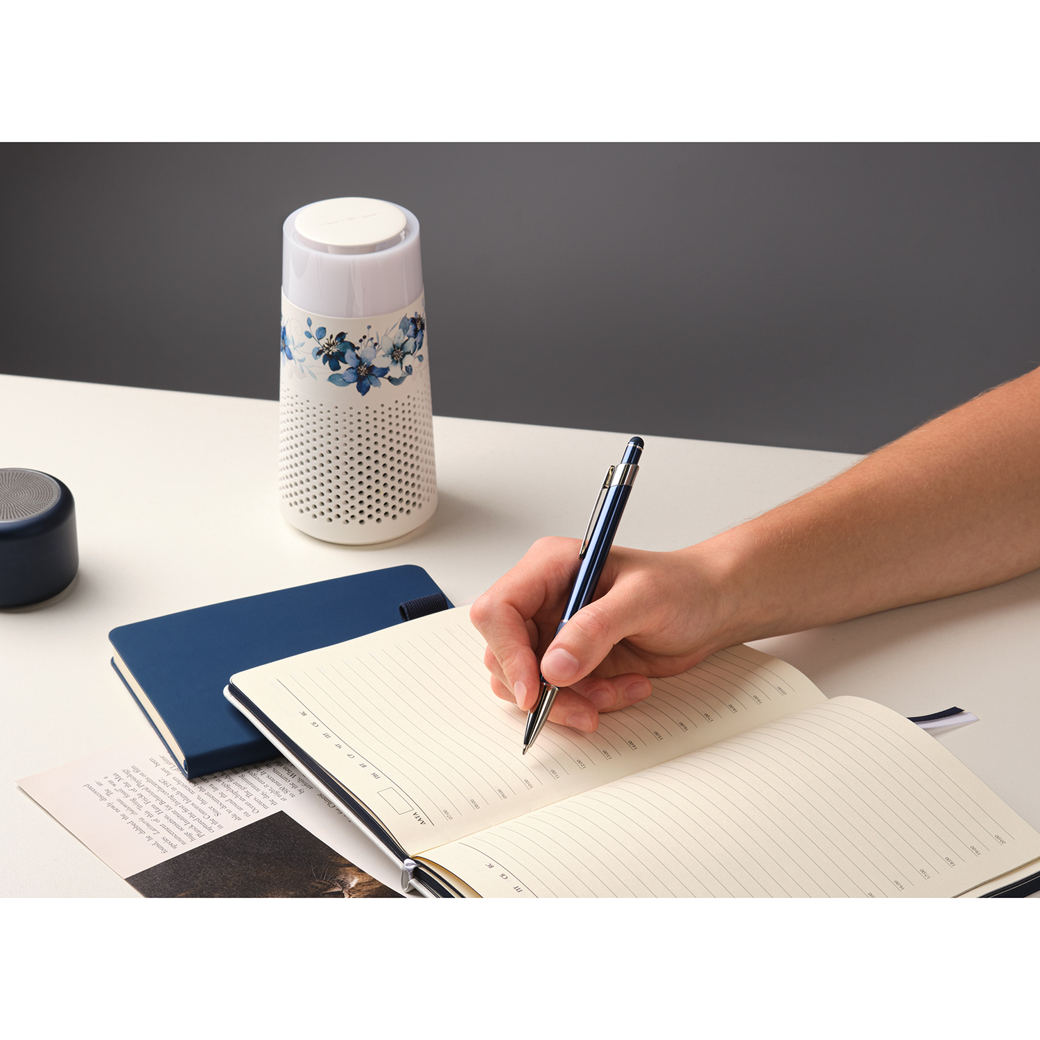 Очиститель воздуха с подсветкой Pure, белый-9