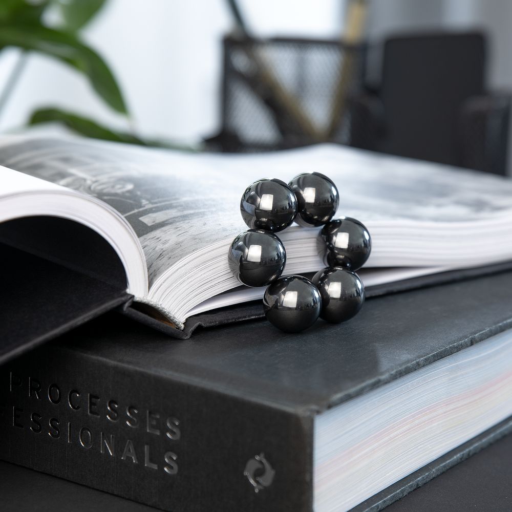 Магнитный антистресс Trifles, черный-3