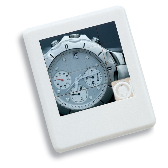 Пятнашки, белый-9