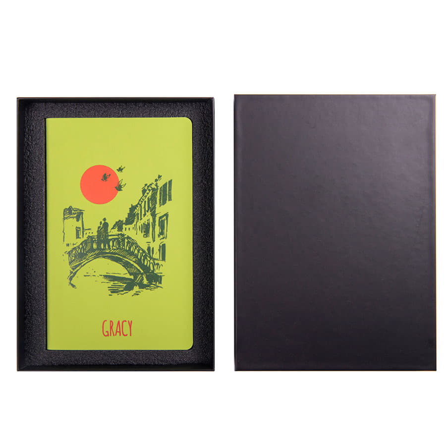 Коробка подарочная с ложементом для ежедневника размером 13*21 см, черный-2