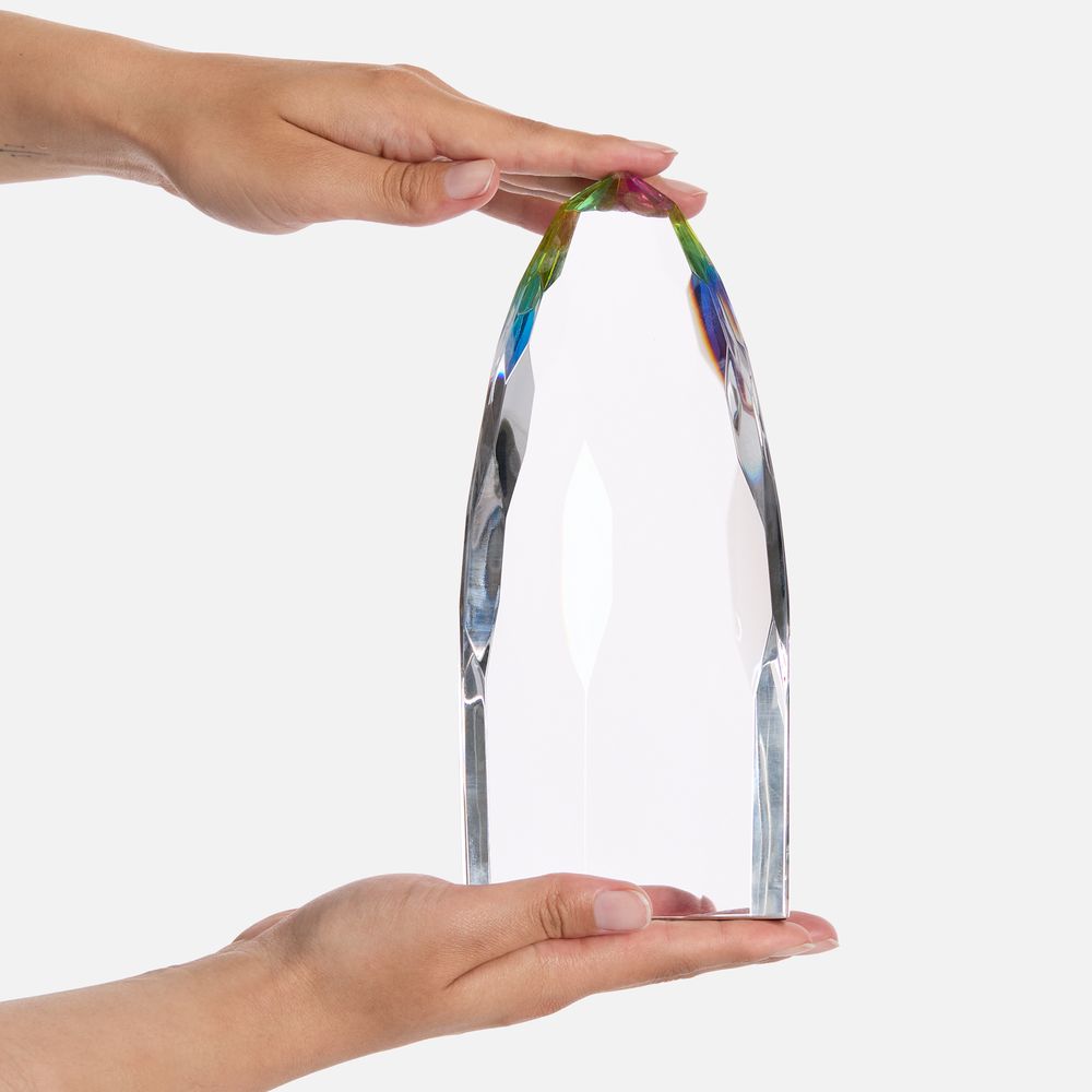 Стела Gleampeak-2