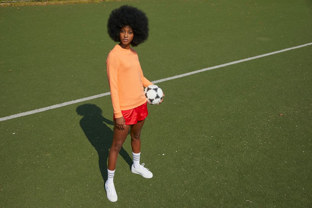 Свитшот женский Set In, черный-2