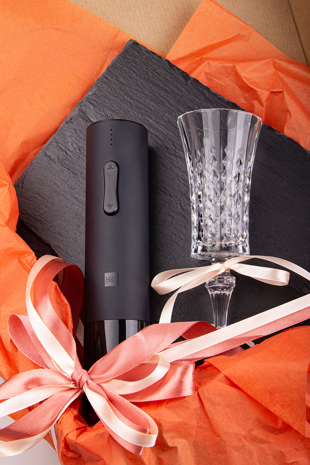 Набор “Macho sentimental" с блюдом из сланца, штопором и винным бокалом -1