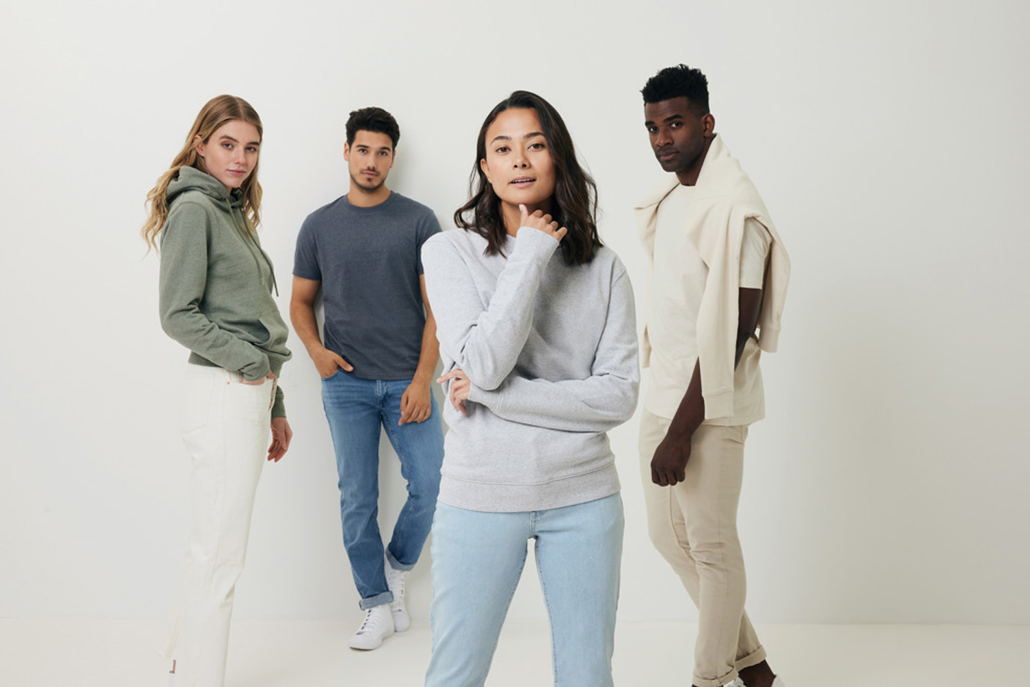 Худи Iqoniq Torres из переработанного неокрашенного хлопка, унисекс, 340 г/м²-20