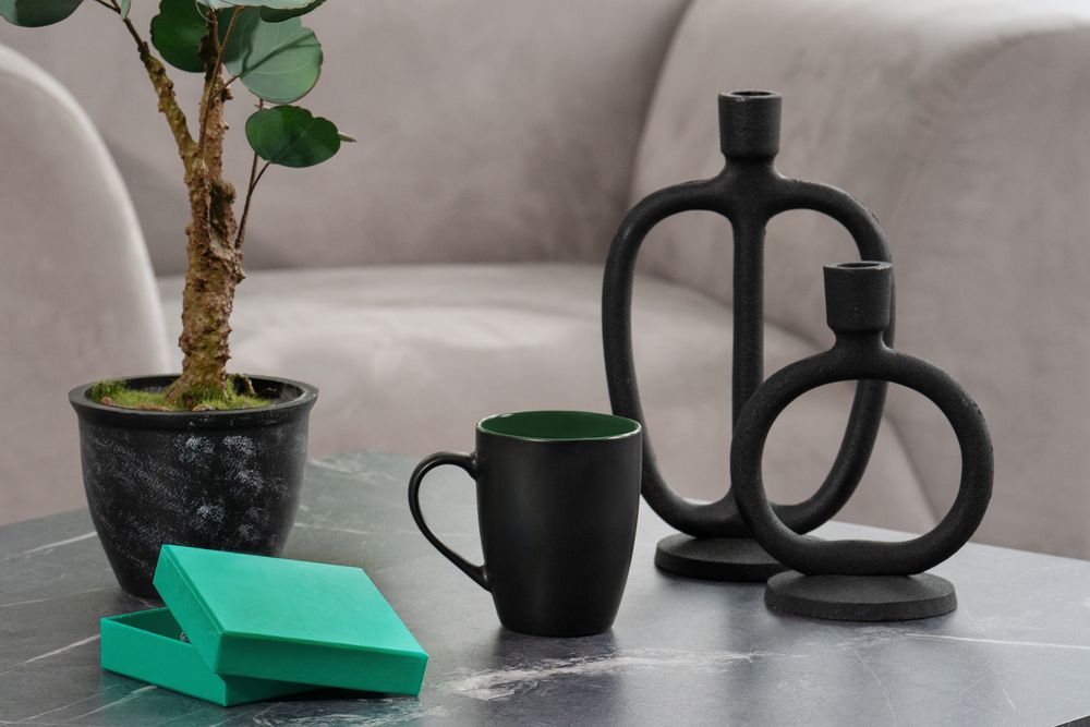 Кружка Bright Tulip, матовая, черная с зеленым-1