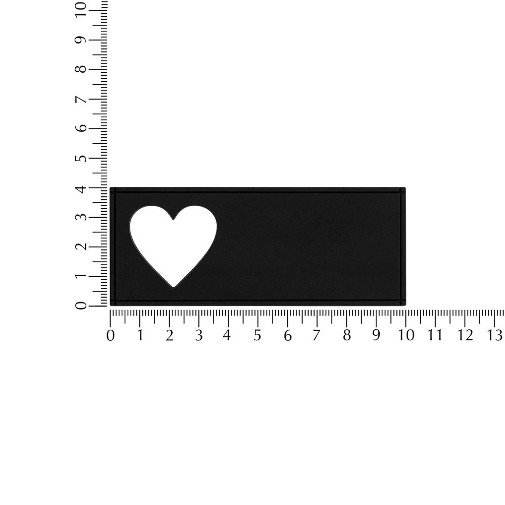 Лейбл из ПВХ с вырубкой «Сердце», черный-1