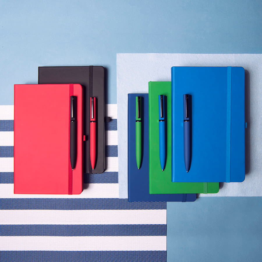 Бизнес-блокнот SILKY, формат А5, в клетку
, черный-7