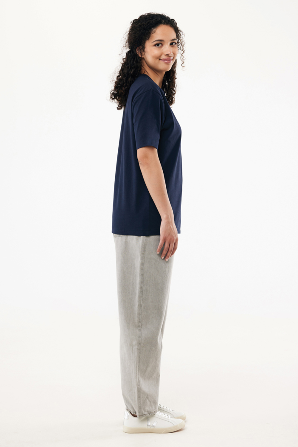 Футболка Iqoniq Nikko из переработанного хлопка, 220 г/м²-5