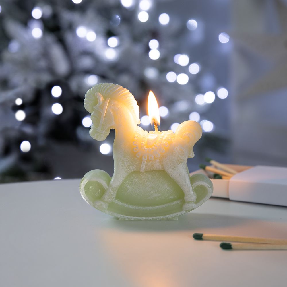 Свеча фигурная «Лошадка-качалка», светло-зеленая-2