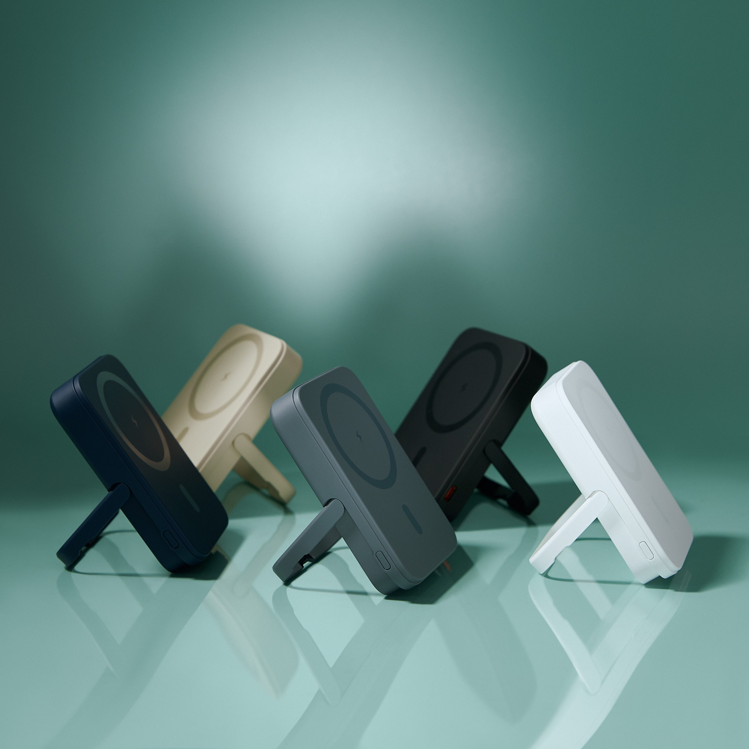 Внешний аккумулятор Union PD 10000mAh с функцией беспроводной зарядки 15W, серый-10