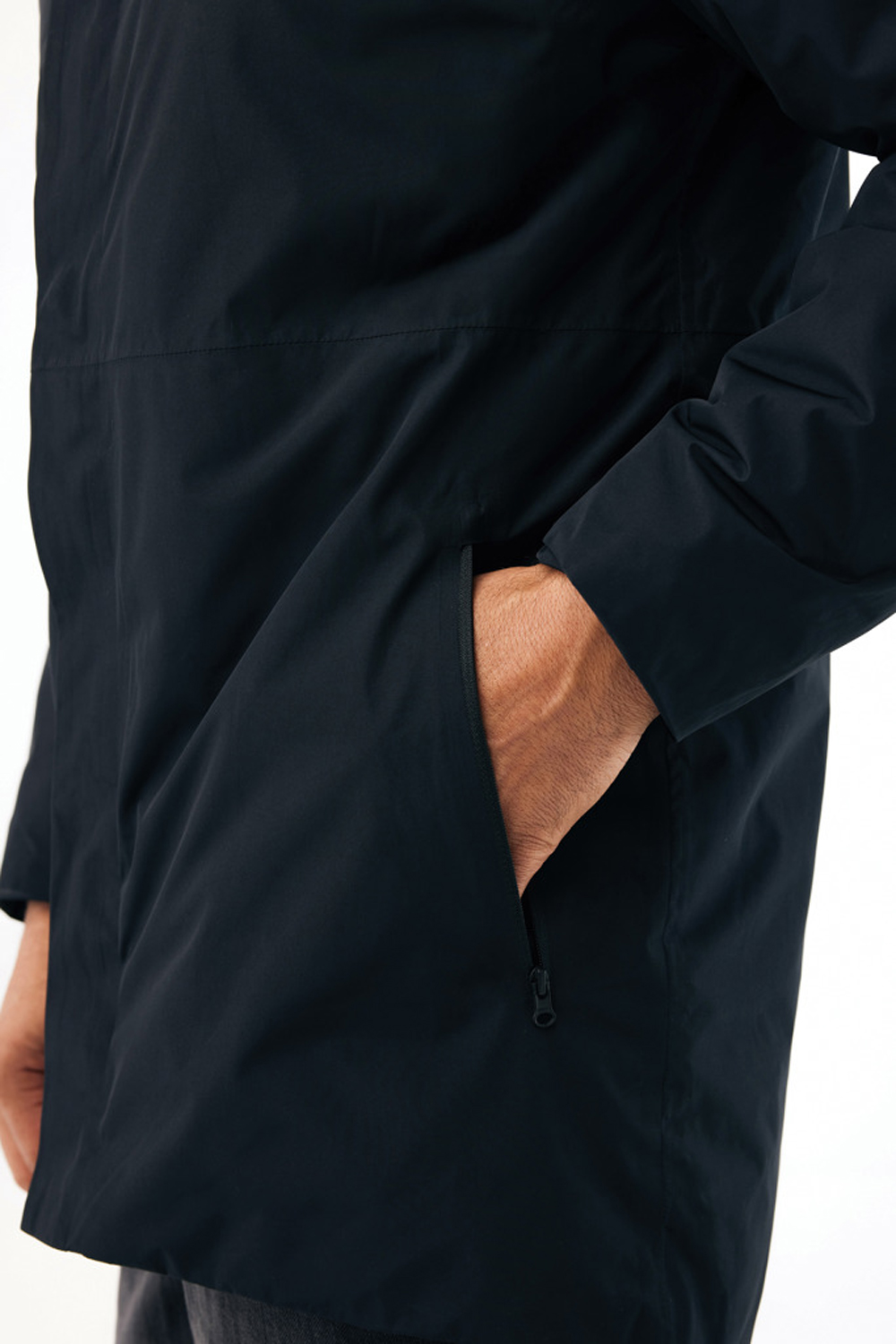 Куртка Iqoniq Thelon из переработанного полиэстера-19