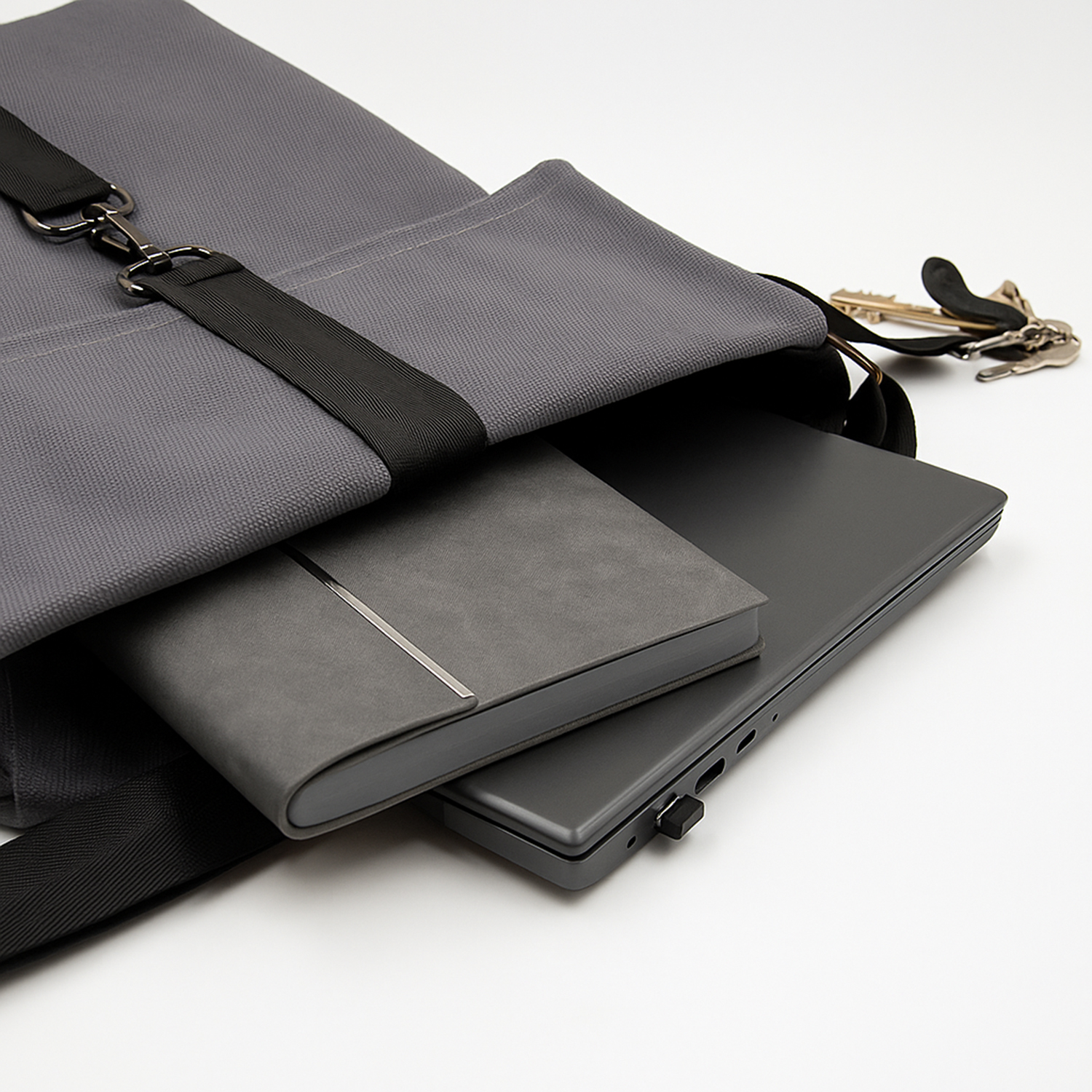 Шоппер Superbag Companion, с тремя отделениями, боковым креплением (карабин) и карманом (серый с черным)-8