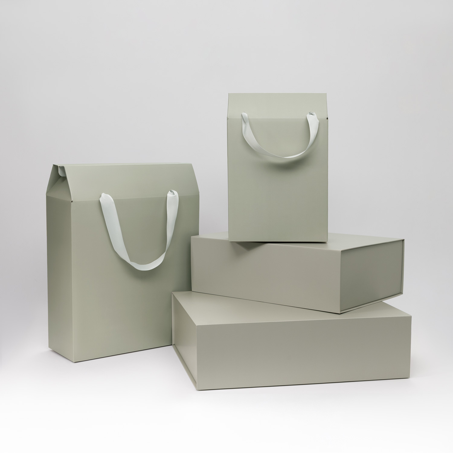 Подарочная коробка-пакет универсальная малая, серая-5