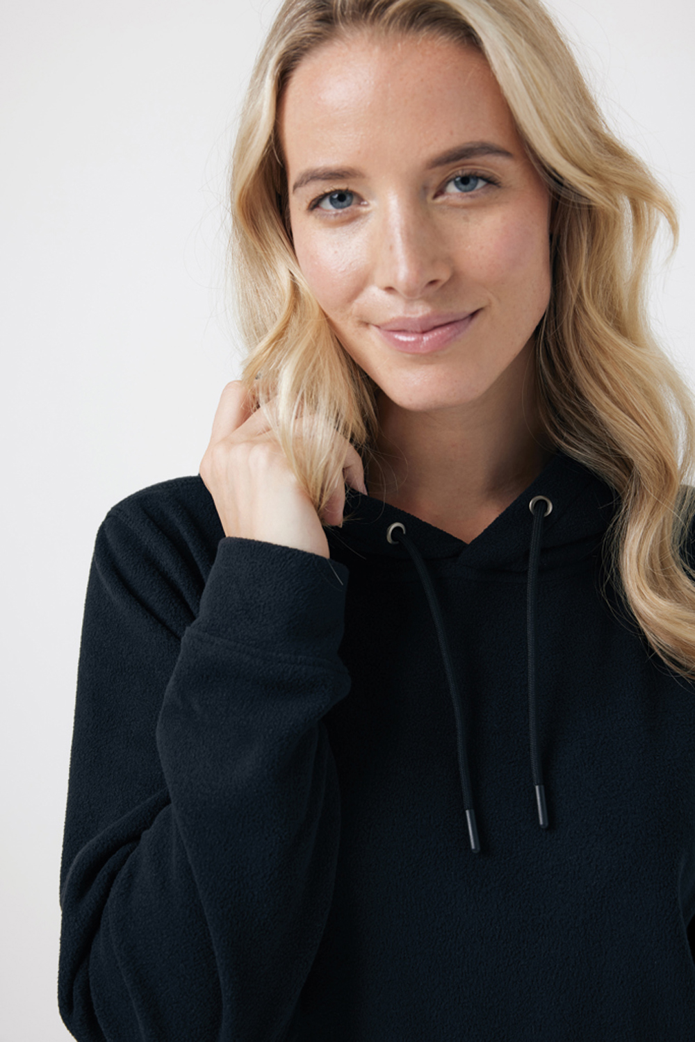 Худи Iqoniq Trivor из переработанного полиэстера AWARE™, унисекс, 240 г/м²-13